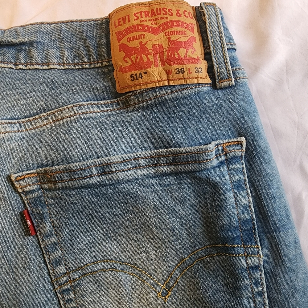 Mens Straight Levi 36x32